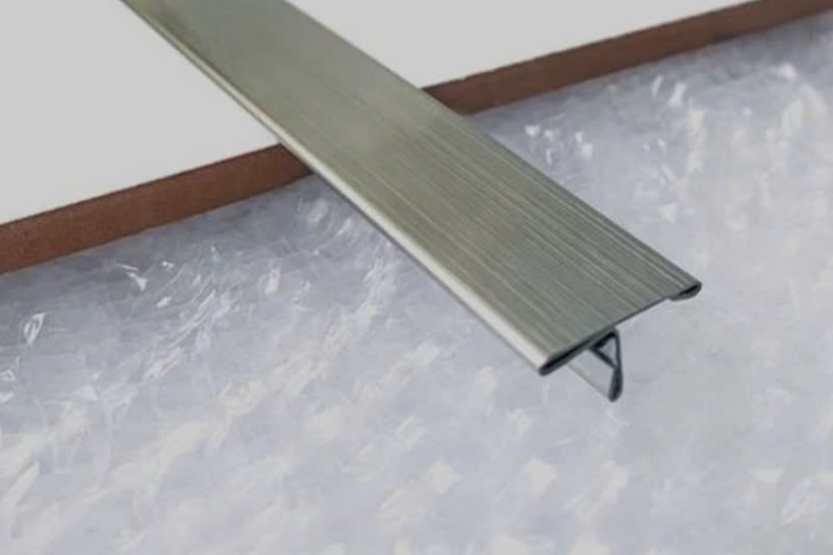 Nẹp Inox 304 T20MM