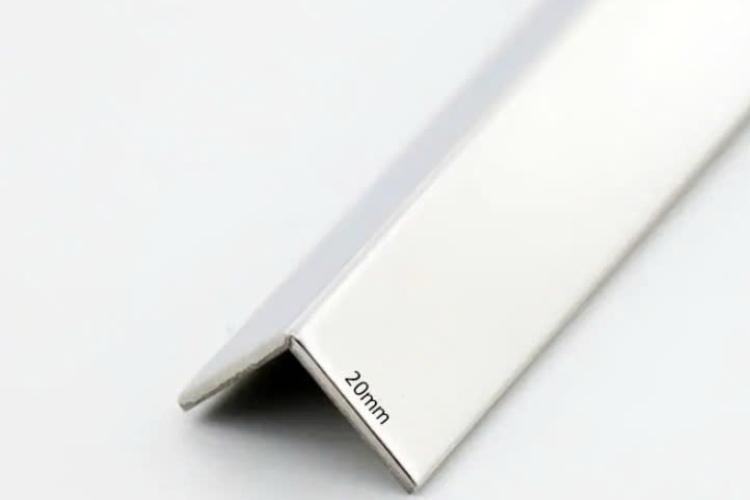 Nẹp Inox 304 V20MM NK