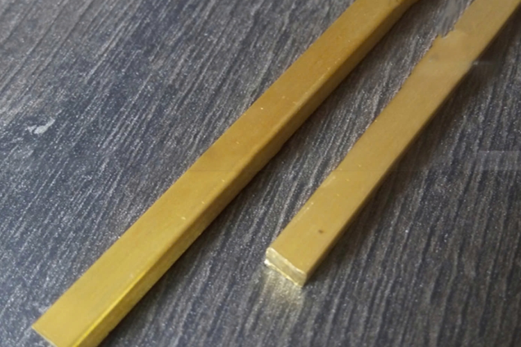 Nẹp Đồng La 5x5MM